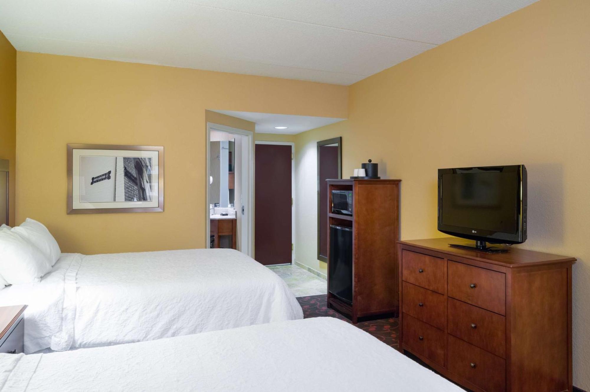 Larkspur Landing Carlisle Hotel Екстериор снимка