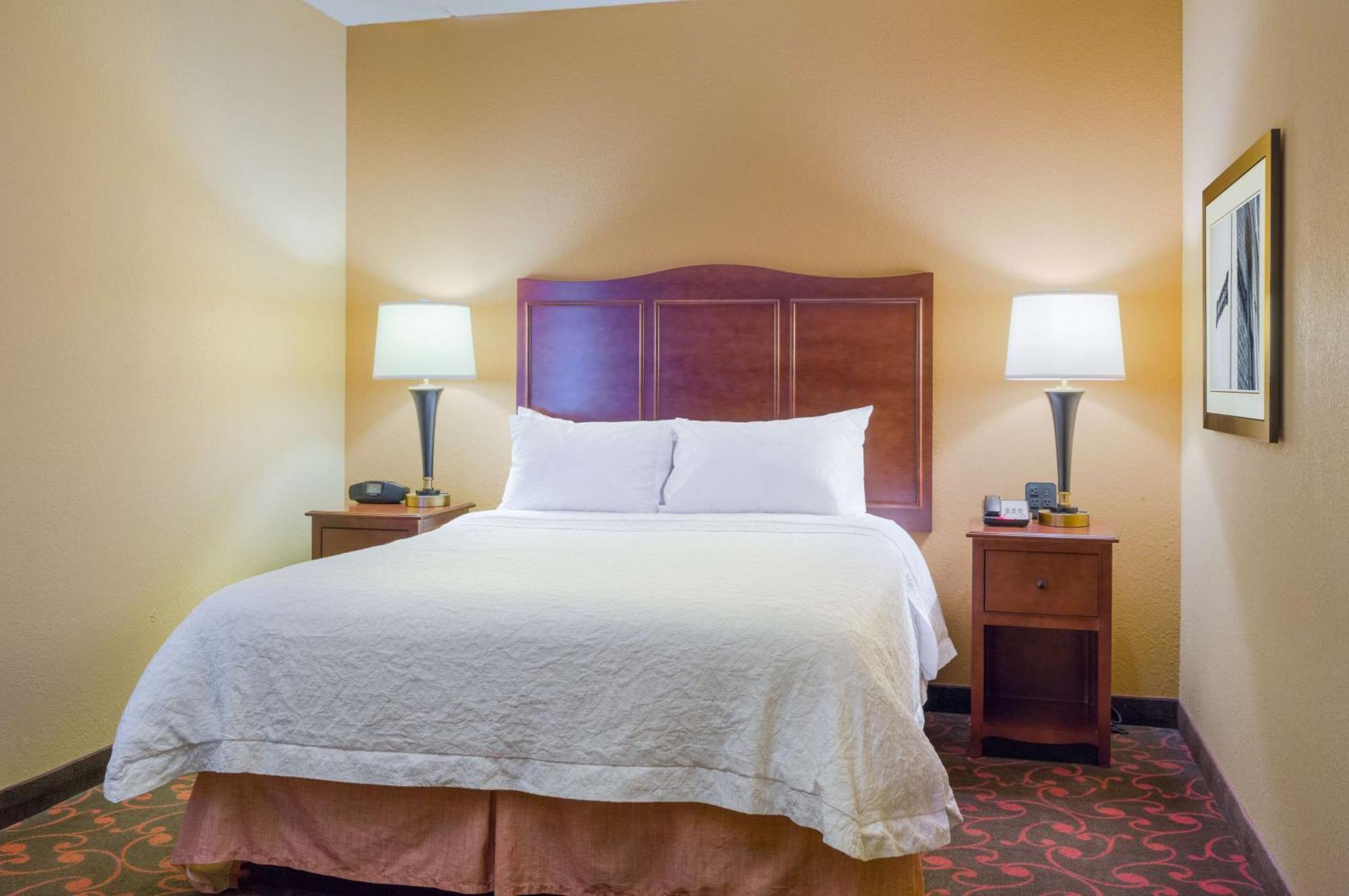 Larkspur Landing Carlisle Hotel Екстериор снимка