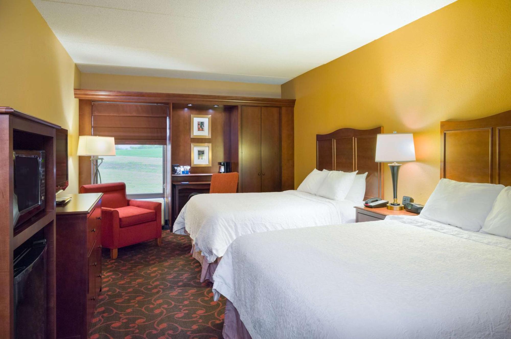 Larkspur Landing Carlisle Hotel Екстериор снимка
