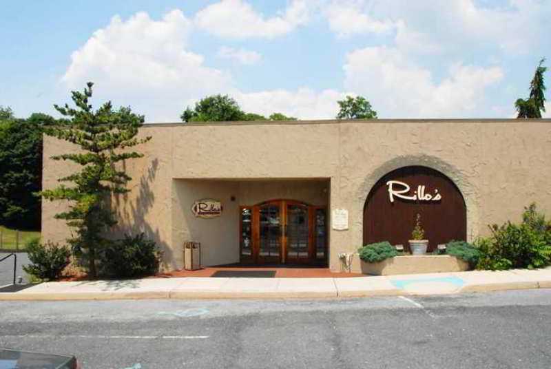 Larkspur Landing Carlisle Hotel Екстериор снимка