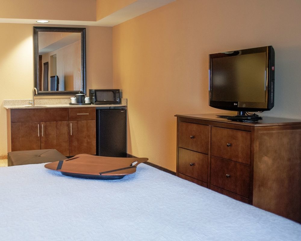 Larkspur Landing Carlisle Hotel Екстериор снимка
